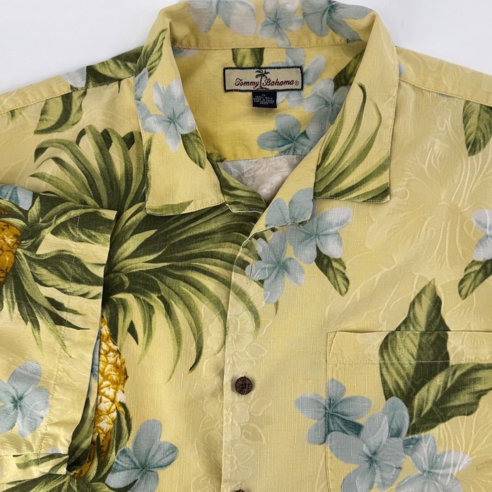 Tommy Bahama Mens XL Silk Camp Shirt Yellow Pineapple Floral Tropical